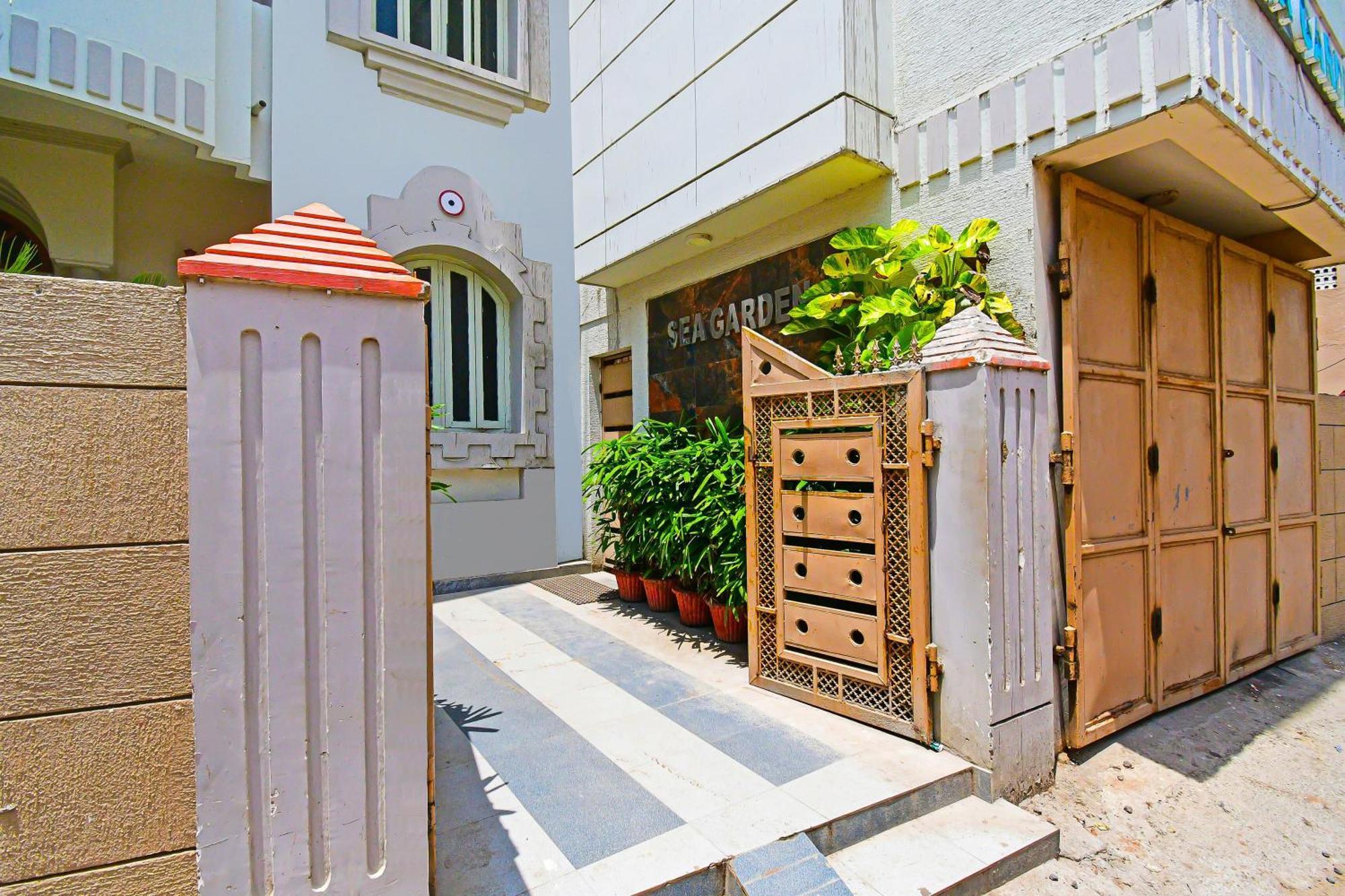Oyo Flagship Hotel Sea Garden Пури Екстериор снимка