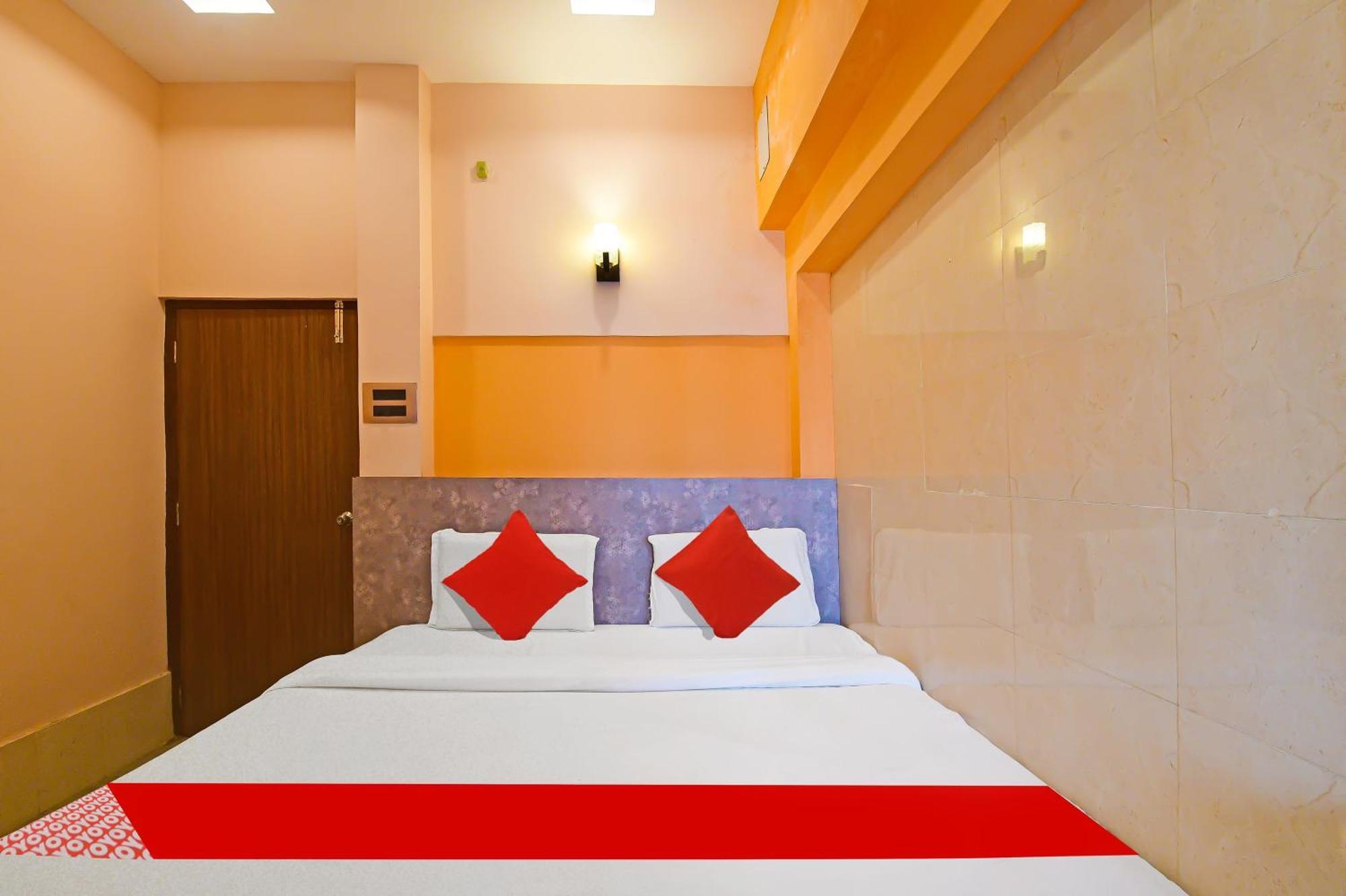 Oyo Flagship Hotel Sea Garden Пури Екстериор снимка